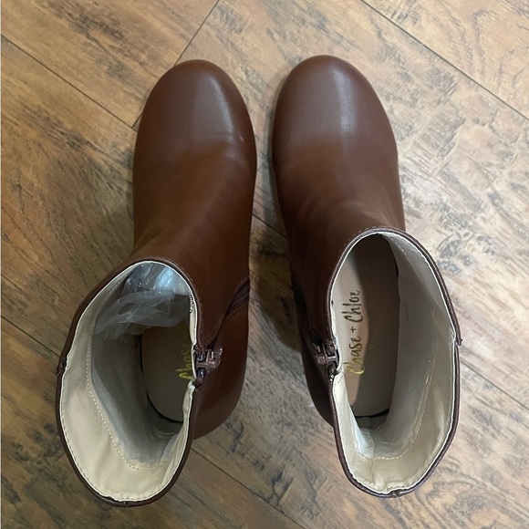 Chase&Chloe brown faux leather heeled booties side zip block heel platform sz 9 - Picture 5 of 14